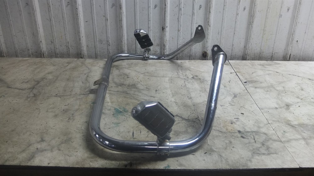 99 Harley Davidson FLHT Electra Glide Standard Engine Motor Guard Crash Bars