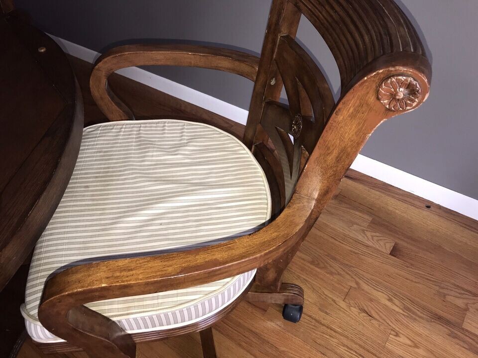 Poker and Chess Game Dinette Table