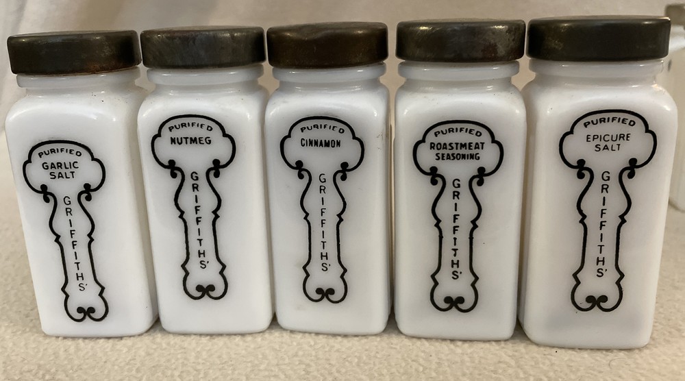 Vintage Griffith's Kitchen Spice Rack 10 White Jars Black GraphIcs & Silver Lids