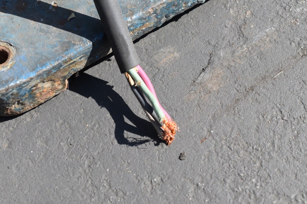 Stephen Bader Space Saver belt grinder