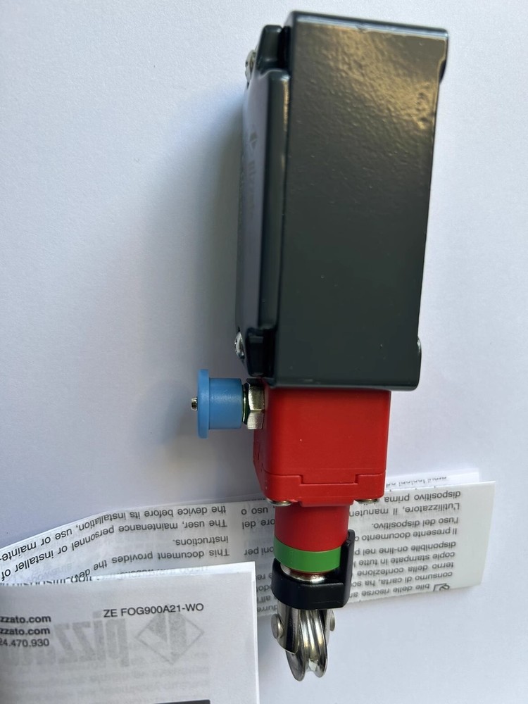 1pcs Pizzato Microswitch Cable Switch FD1878