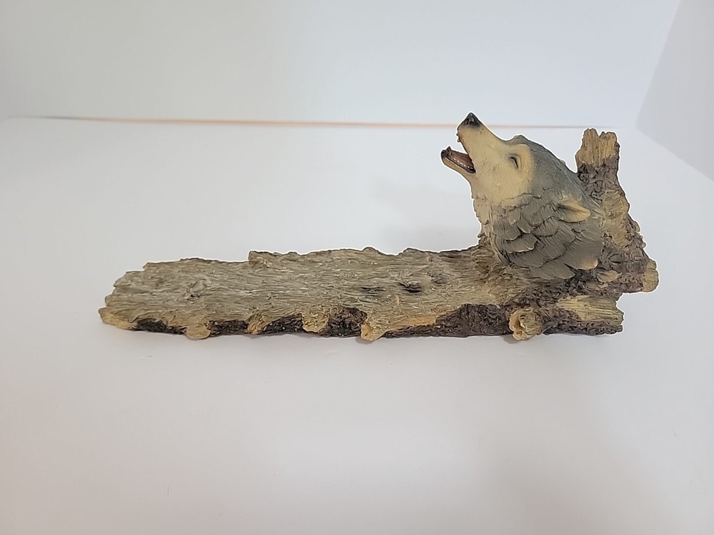 Resin Wolf Howling Wood Like Tree Incense Burner Holder