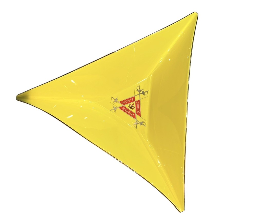 TRICORN YELLOW MONTE TABLE ASHTRAY.