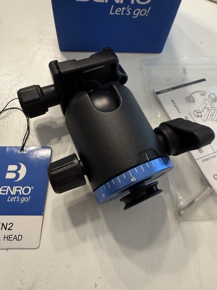 Benro Ball Head IN2 Tripod Head Missing Quick Release Plate