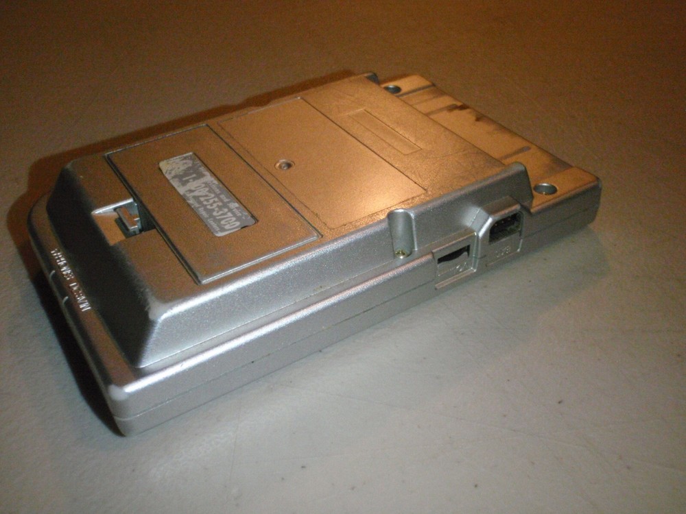 Gameboy Pocket MGB-001 Silver Platinum System