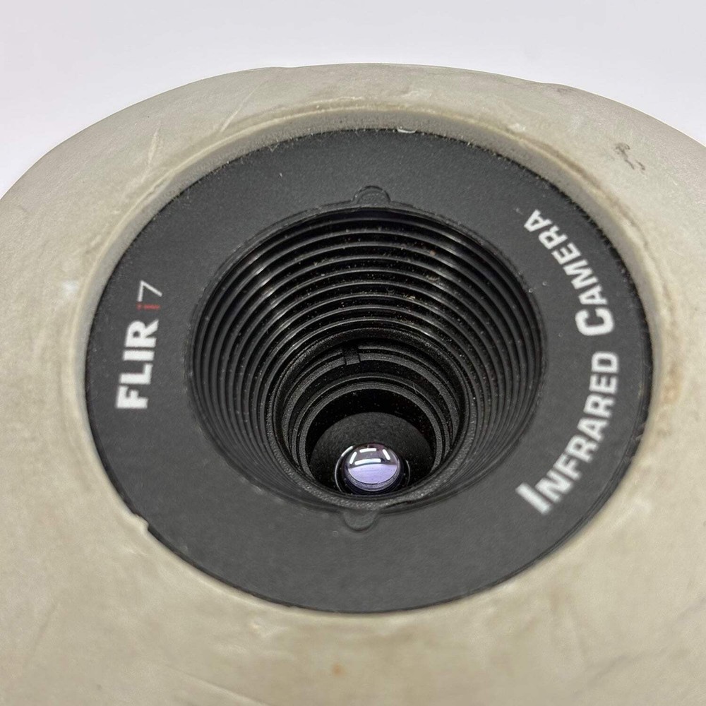 FLIR i7 Thermal Imaging Camera