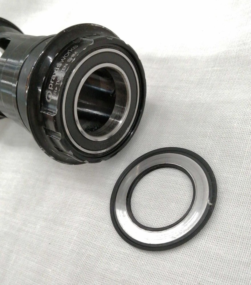 PRAXIS WORKS BB30 bottom bracket
