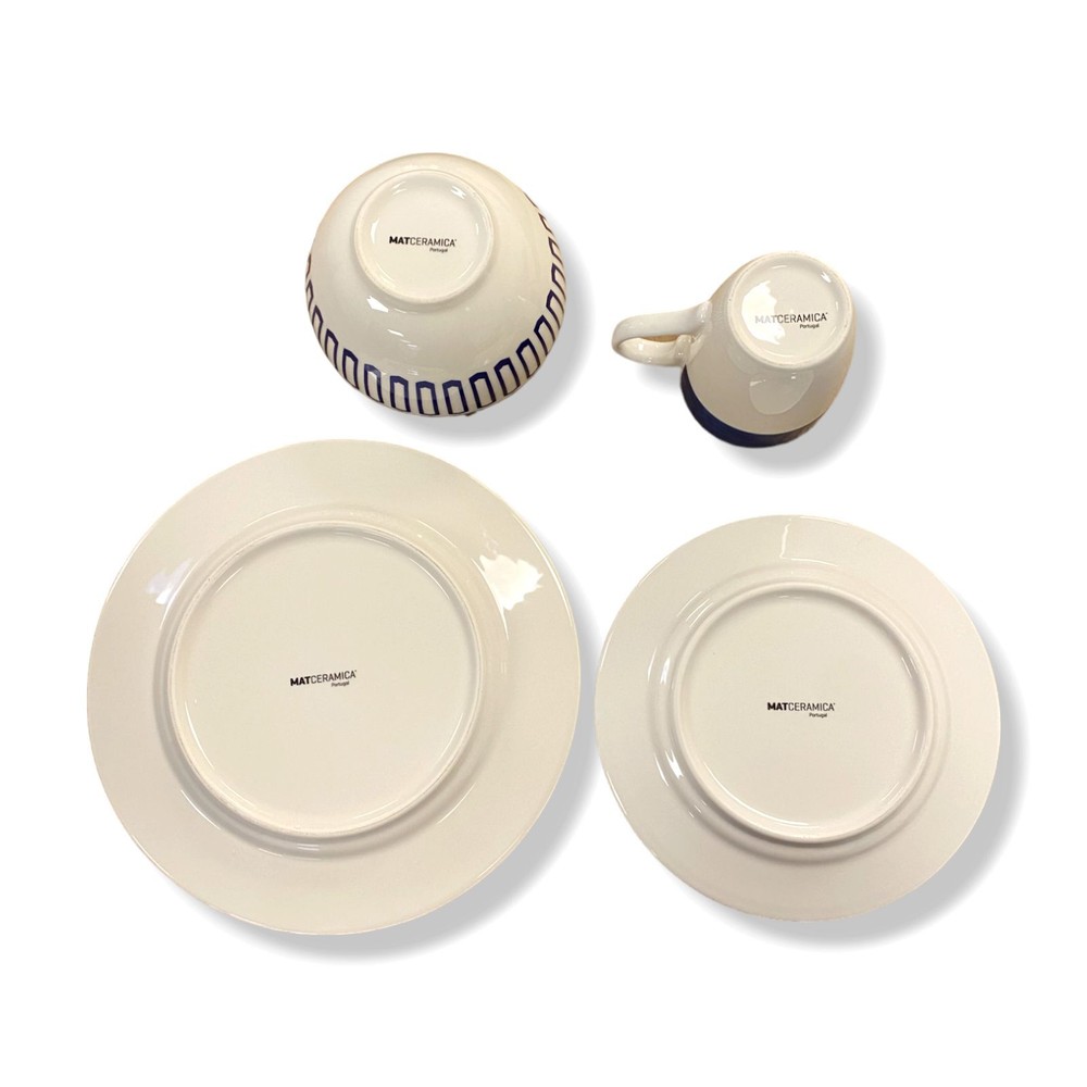 $220 Matceramica Blue Geometric Dinnerware 11-Piece Set