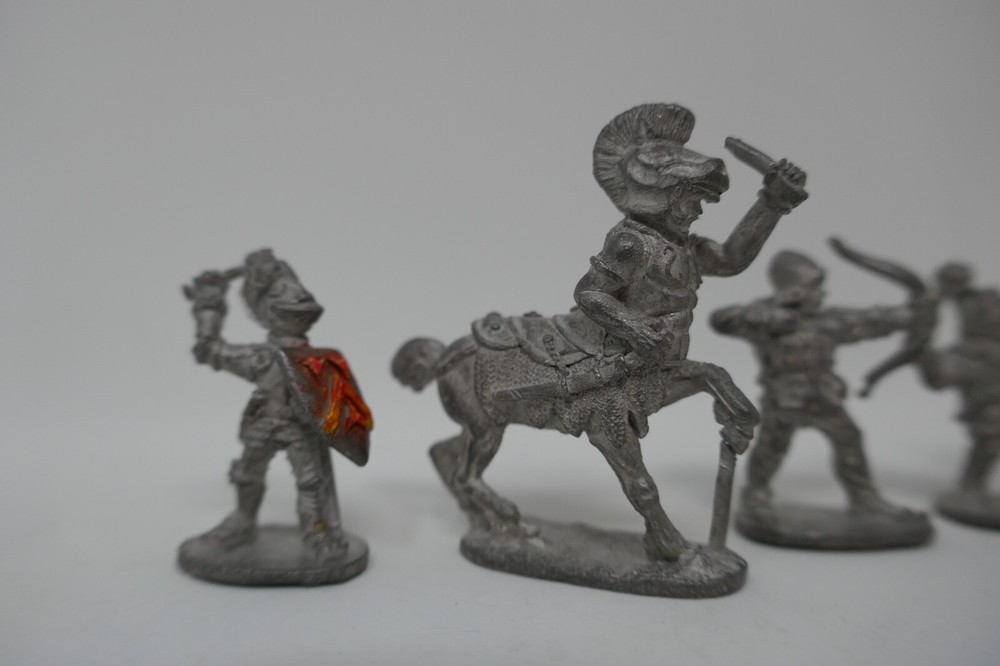 Grenadier Models 1982 Pewter Fighting Men Figures
