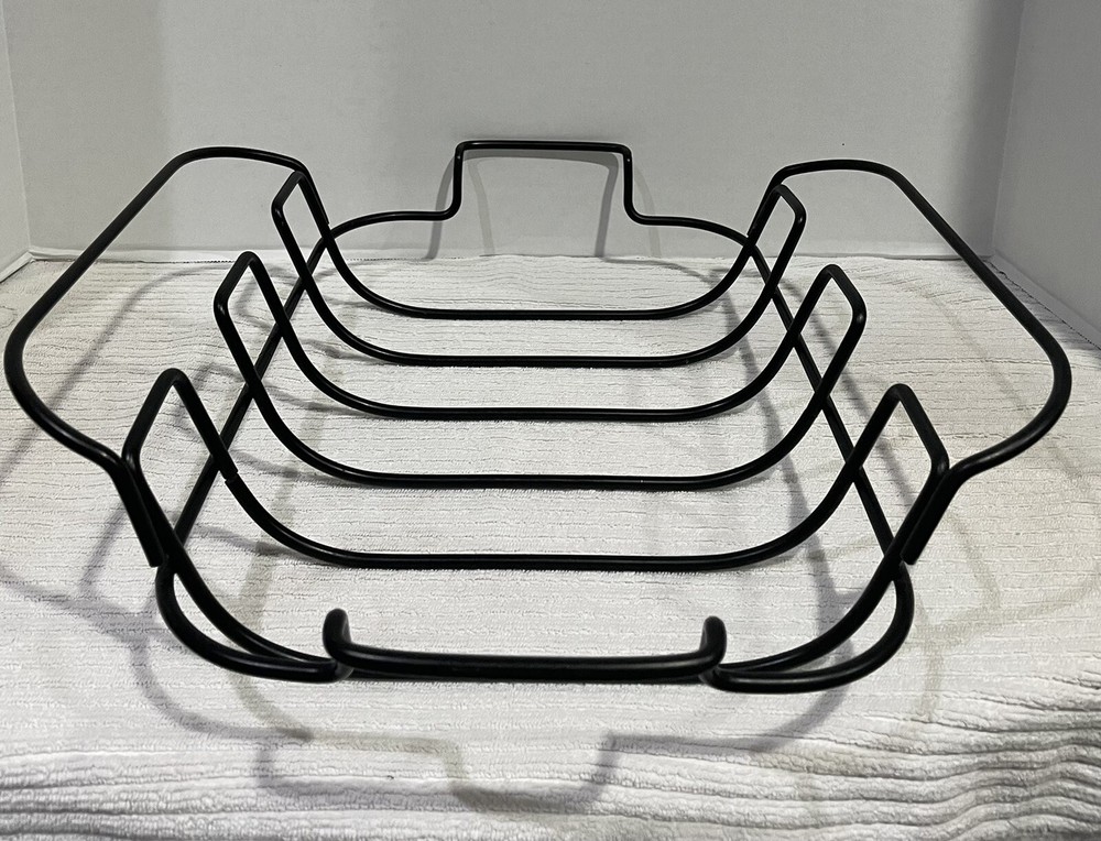 Pioneer Woman roaster pan