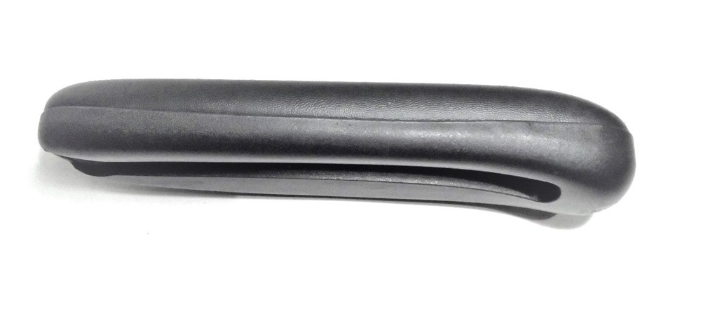 Armrest Pad, Polyurethane, Curved, Black Base, 10" Desk Length, Black