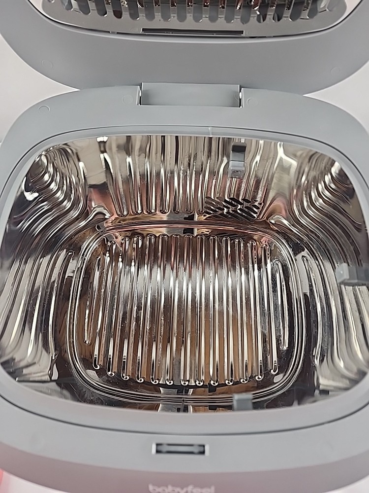 Babyfeel UV Sterilizer, White. UV-6900 Missing Rack