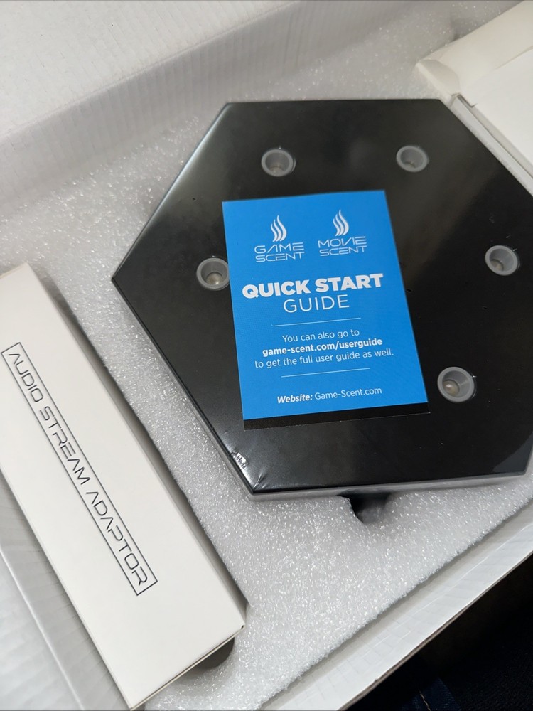 GameScent Console Atomizer , Adaptor With 6 Primary Scents