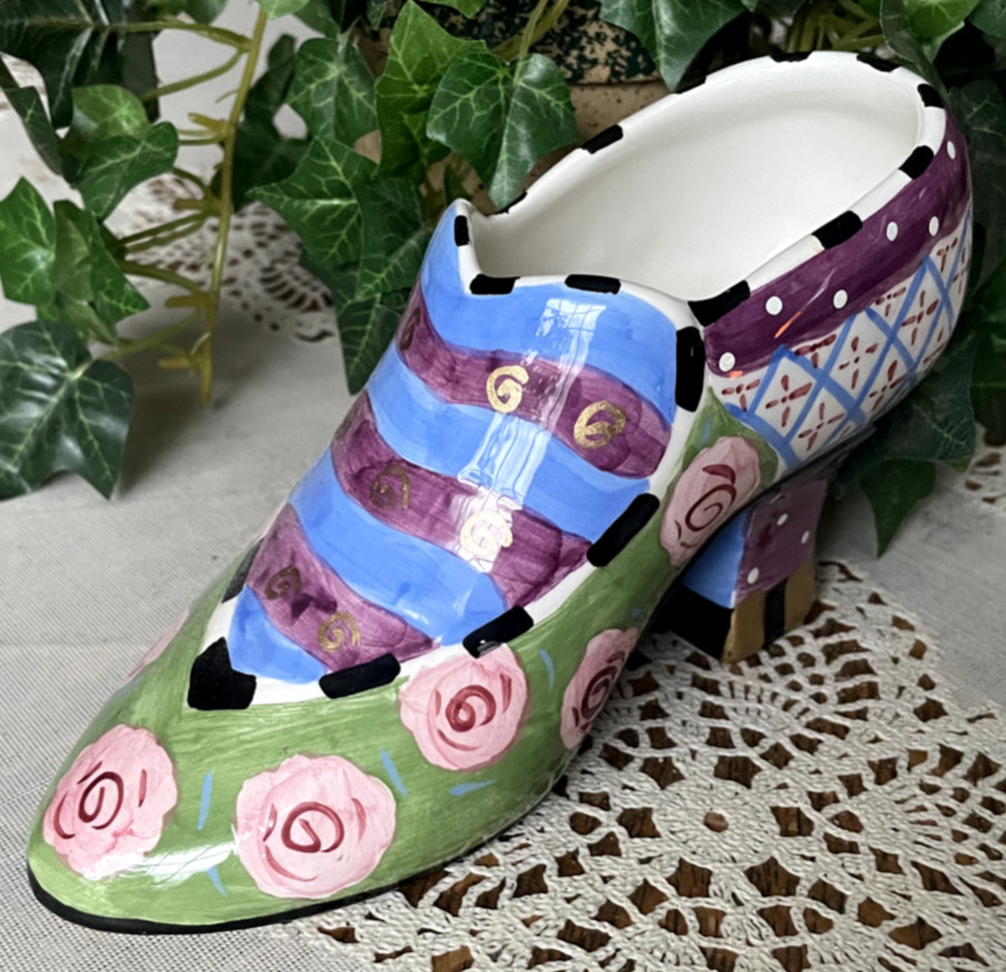 GANZ BELLA CASA CERAMIC SHOE PLANTER