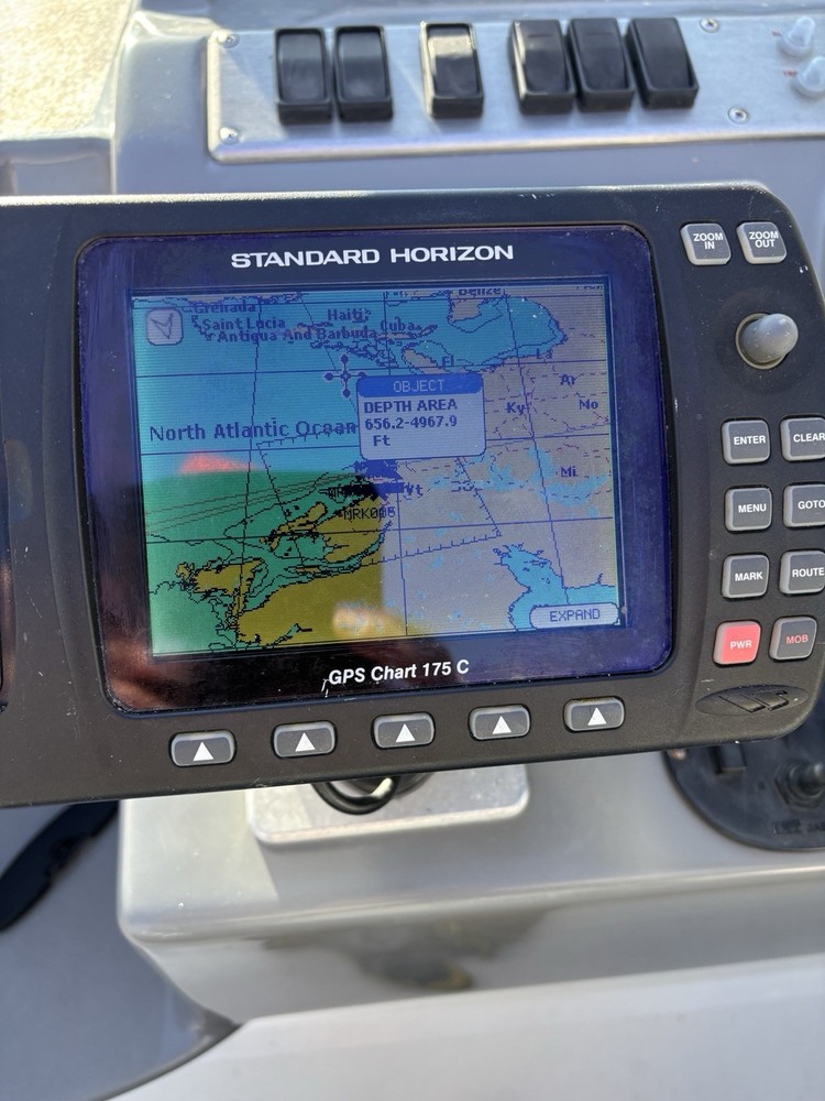 Standard Horizon CP175cColor GPS Chart Plotter