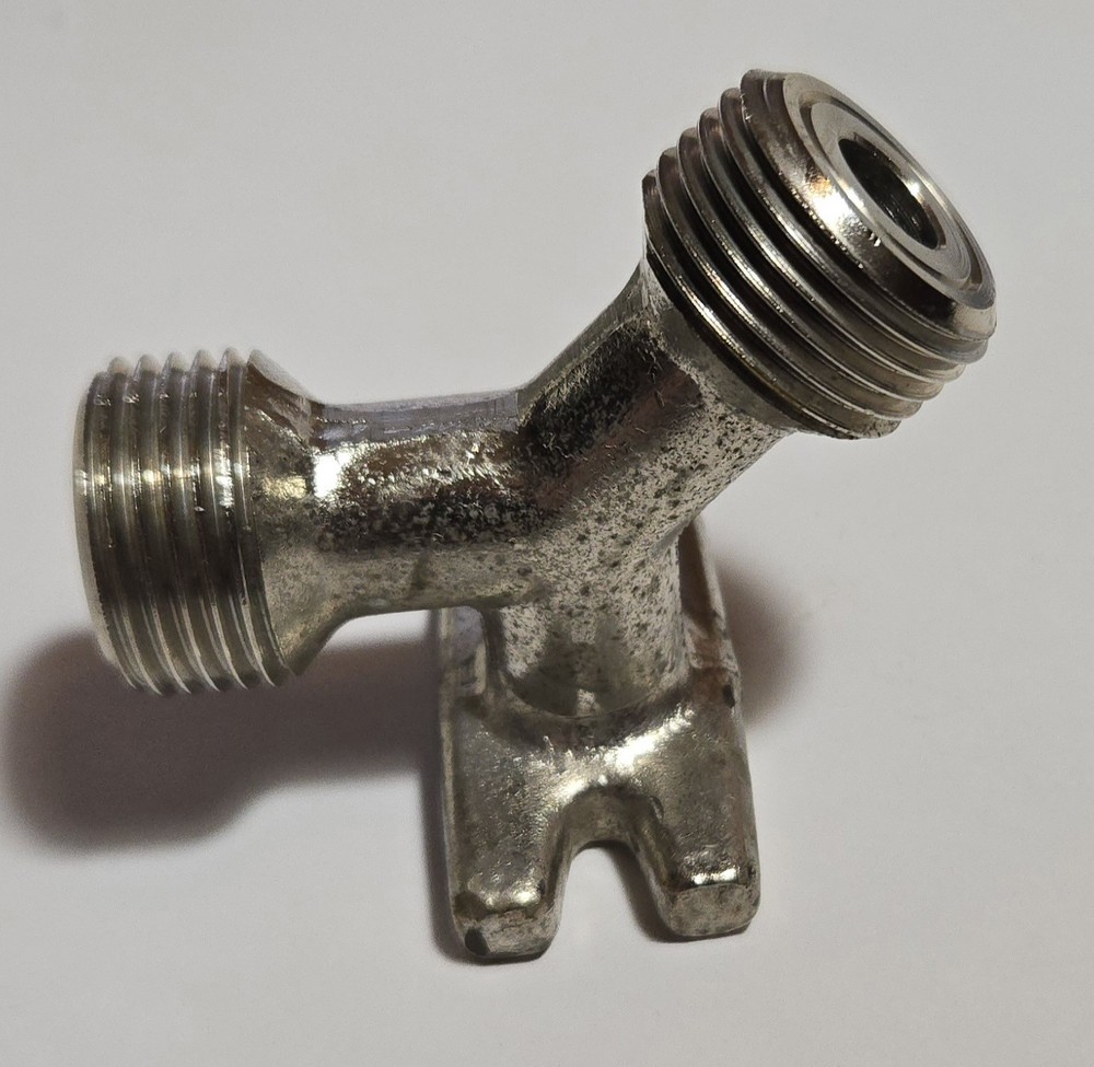 Draft Beer Wall /Panel Mount Bracket Threaded Male