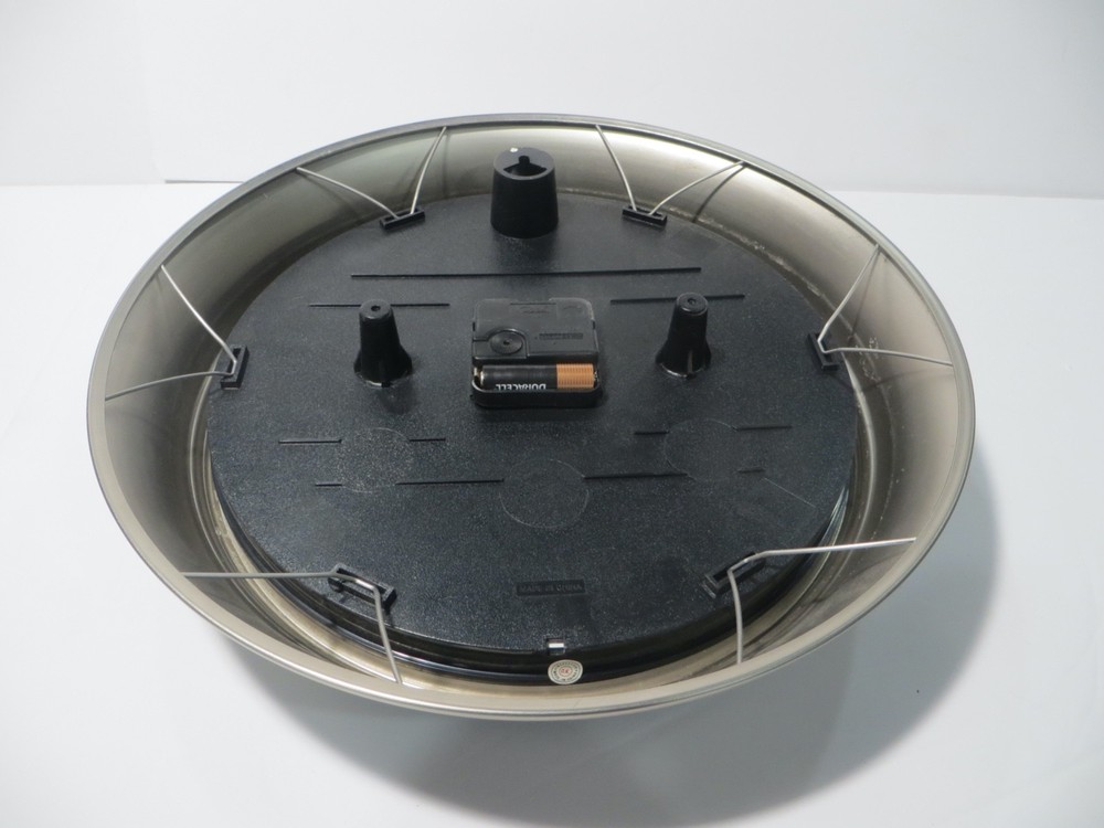 Billiards Pool Table Balls Wall Clock Bar