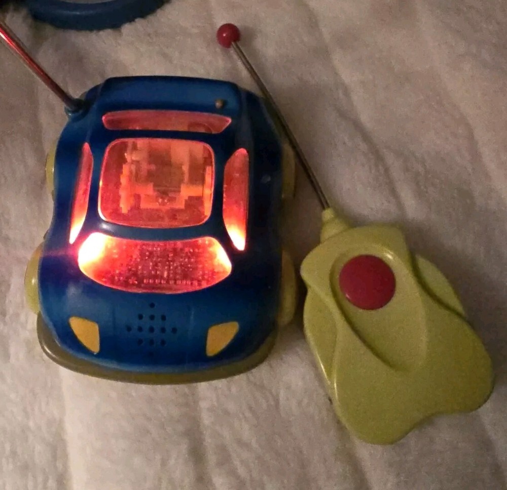 B toys Wheeee Mote Control Toddler Interactive Remote Control Car