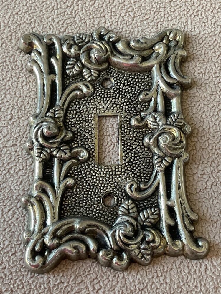 Vintage 1967 Light Switch Single Amer. Tack&Howe 1967 60T