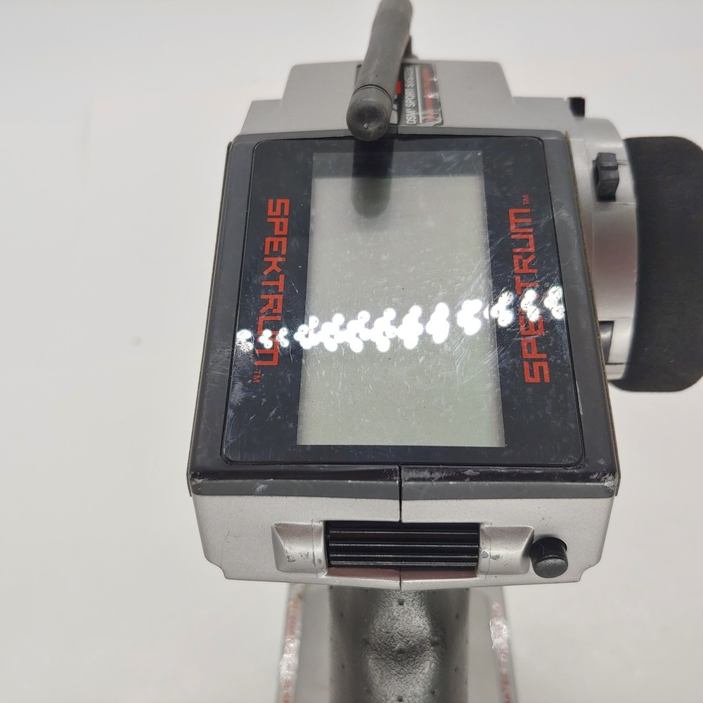 Spektrum DX2S DSM 2CH Transmitter BAD BATTERY TRAY READ