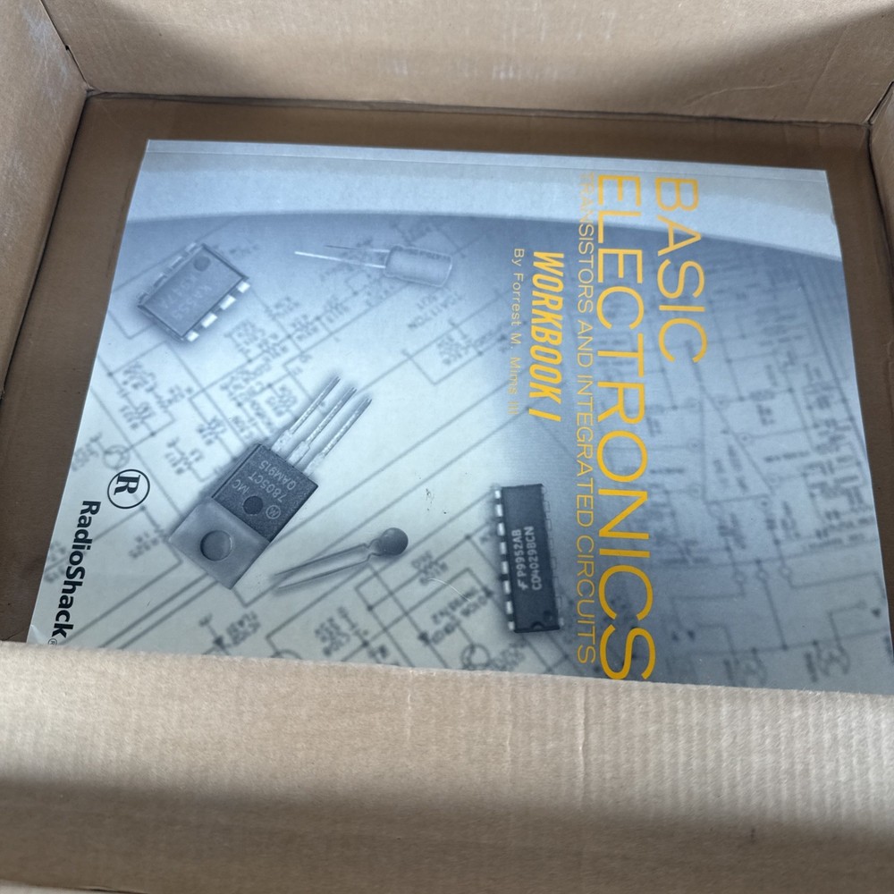 RadioShack Electronics Learning Lab: A Complete Course in Electronics *NIB*