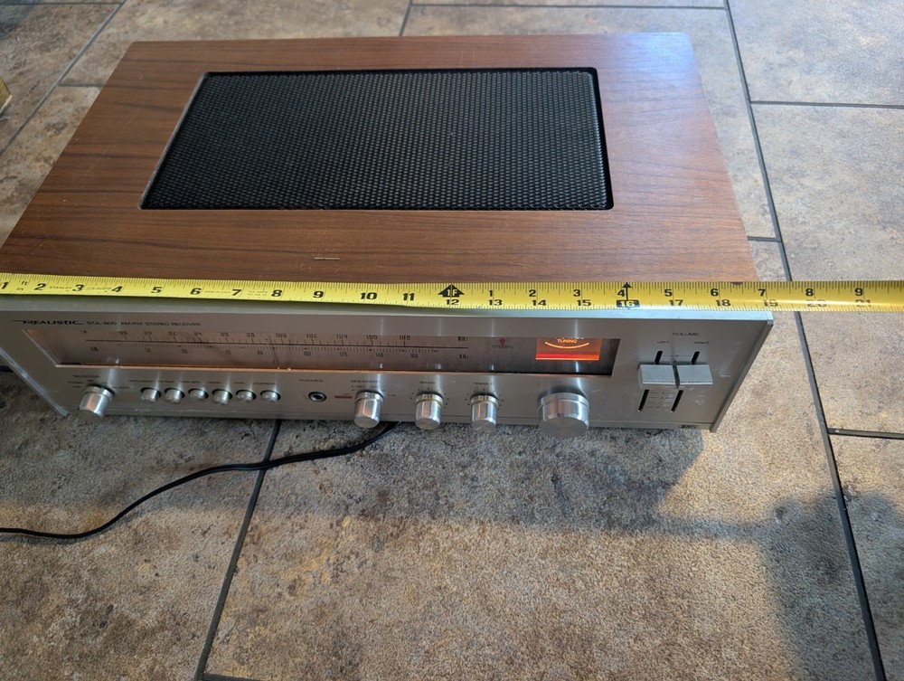 Vintage Realistic STA-800