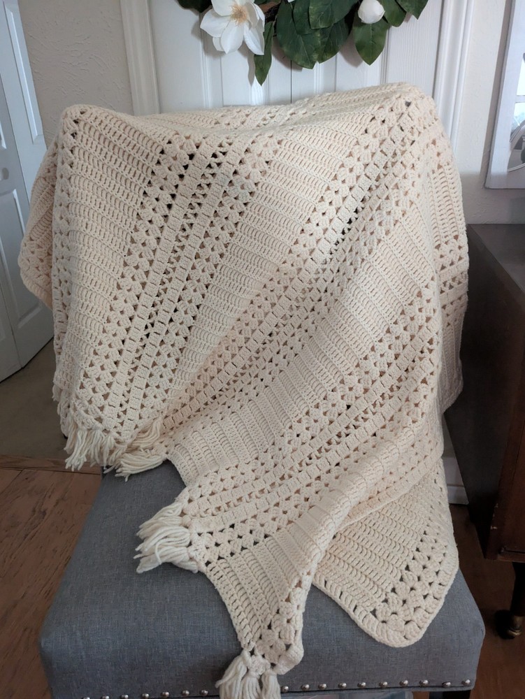 Vintage Cottage Core Throw