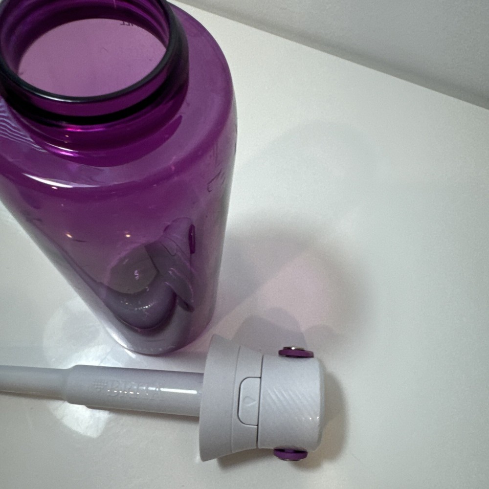 BRITA FILTERING WATER BOTTLE Purple