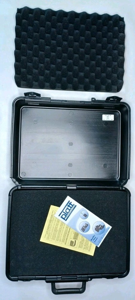 Platt 707 Black Plastic Hard Shell Case Pull Apart Foam Inside