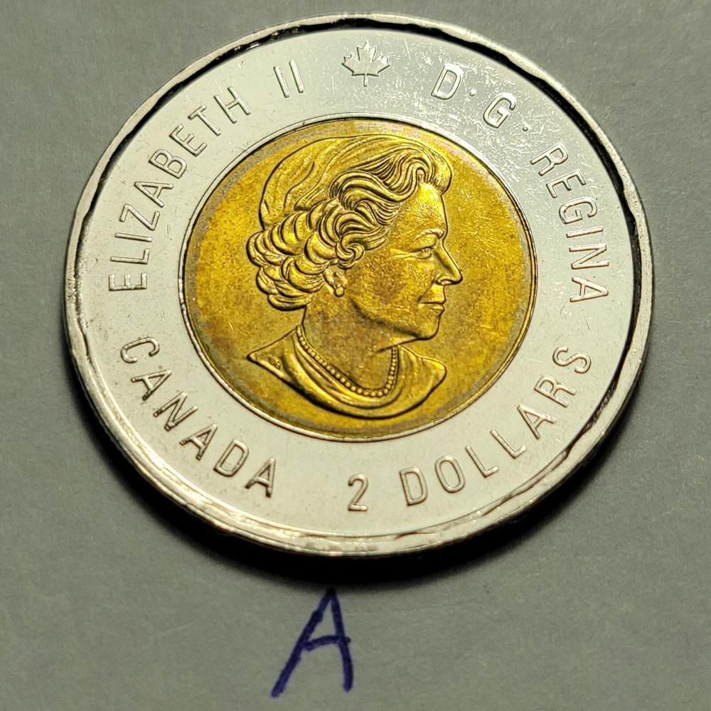 2017 CANADA Remember VIMY 2 Dollar Toonie Coin TA8
