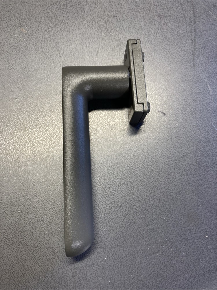 Convex Handle Series 2005CW5TSG