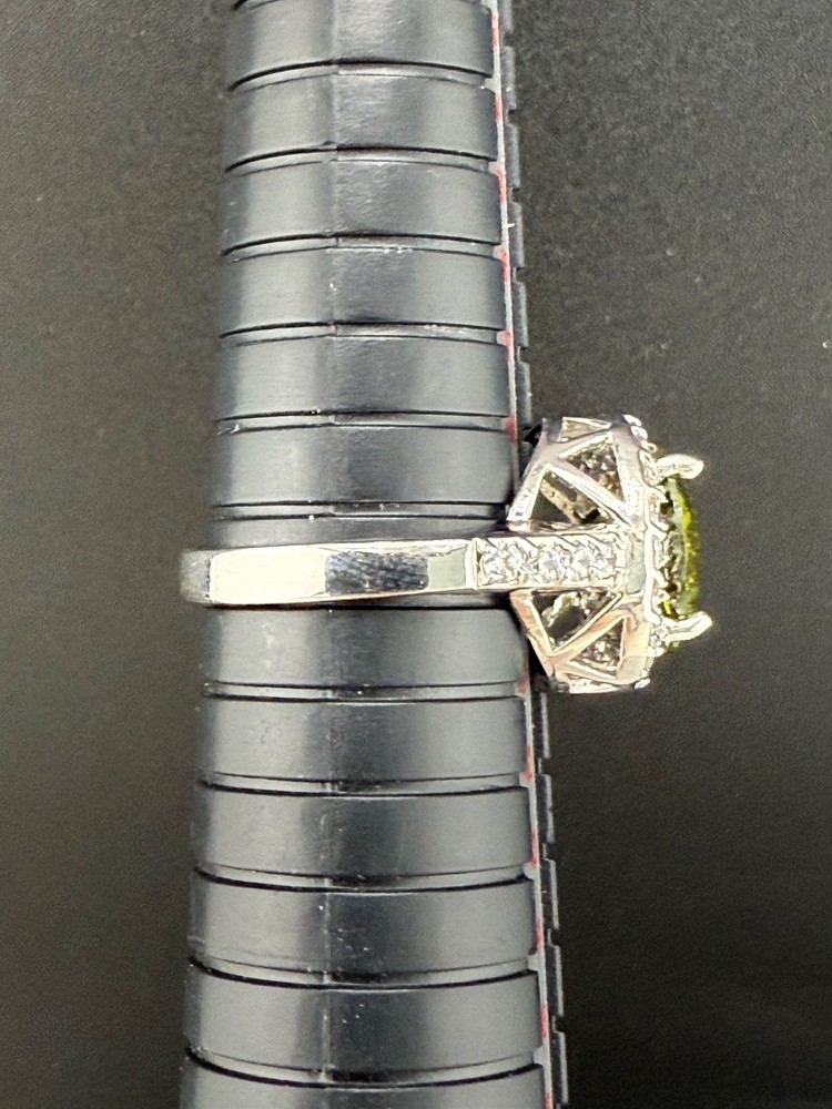 Rhinestone Cocktail Ring Signed Green Silver Tone Signed Size 9