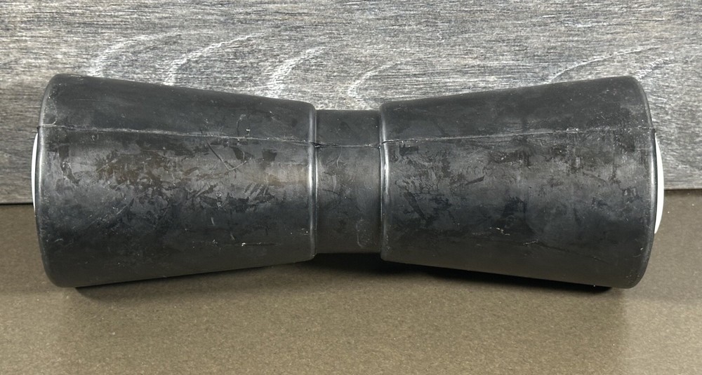 C.E. Smith Company 10" Keel Roller #29501