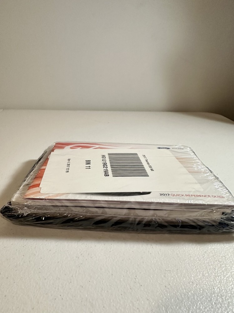 2017 Ford Taurus Owner Manual Set