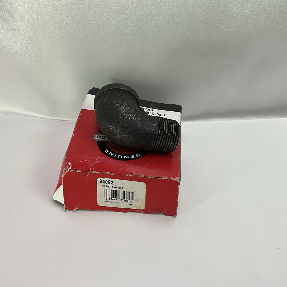 Briggs & Stratton OEM 94092 ELBOW