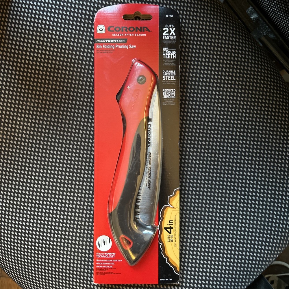 Corona Razor Tooth 8" Folding Pruning Saw