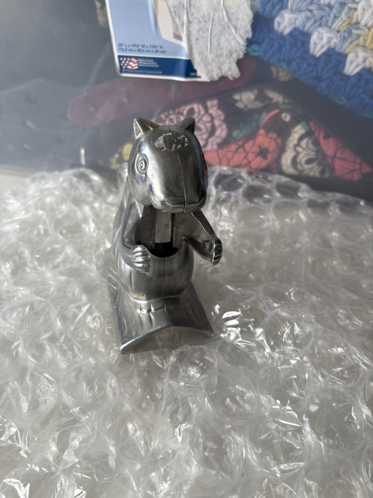 Squirrel Nut Cracker Metal