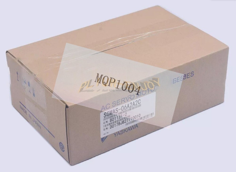 1PC NEW Yaskawa Servo Motor SGMAS-06A2A2C