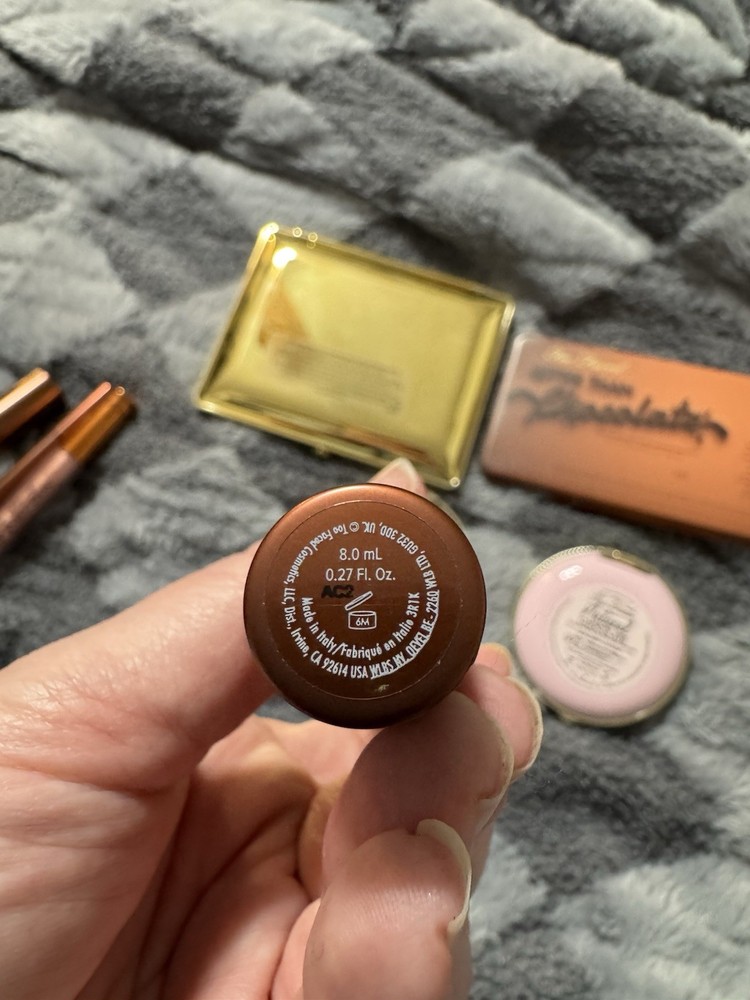 Too Faced Chocolate Bundle