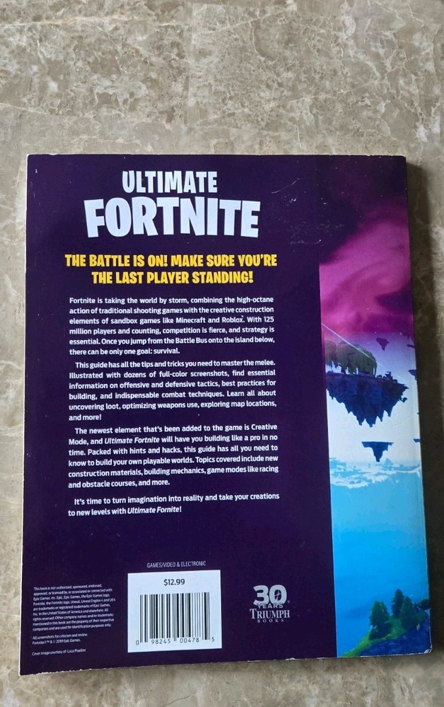 Ultimate Fornite Guide Book