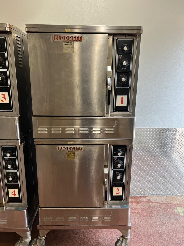 Blodgett DFG-50 Double Half Size Convection Oven