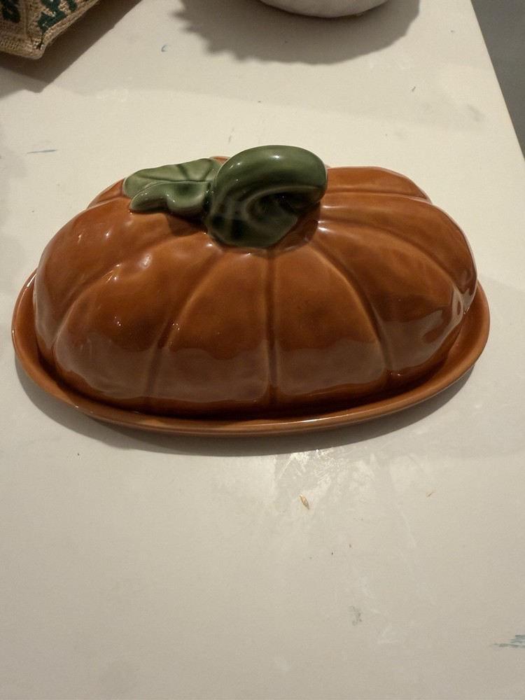 Pumpkin Shaped Ceramic Butter Dish Fall / Thanksgiving Decor