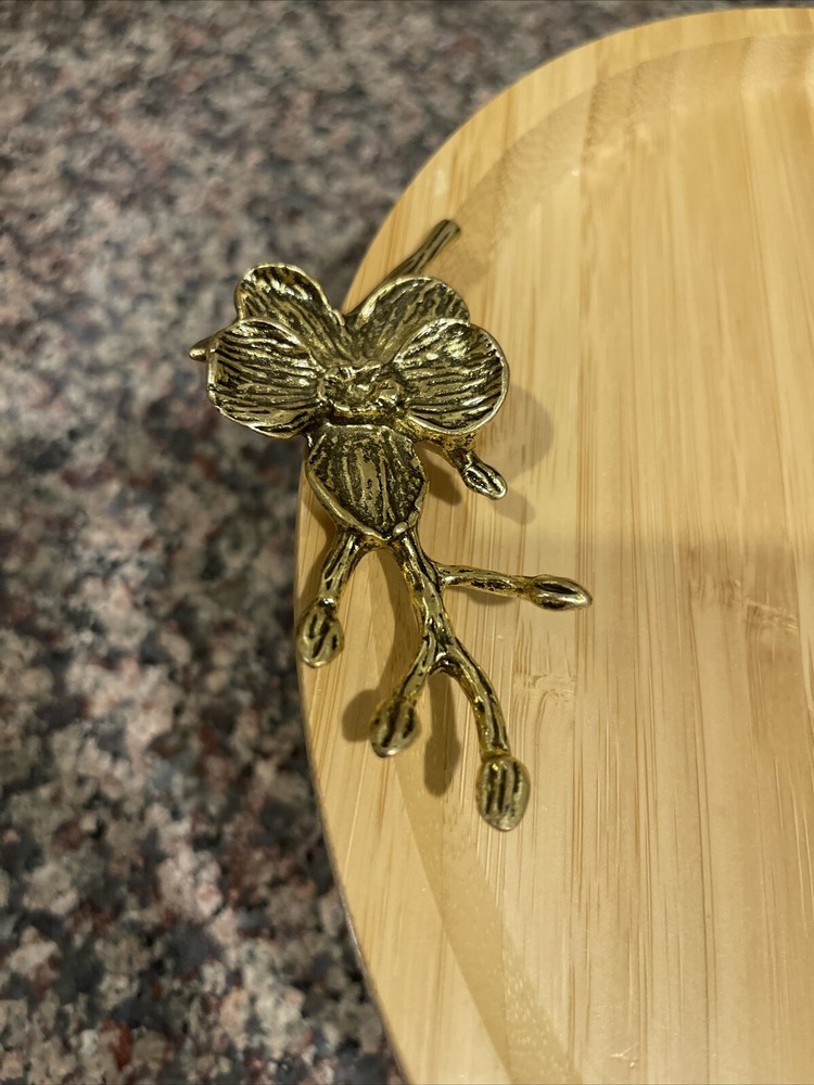 Round Wood Cake Stand, Desert Stand