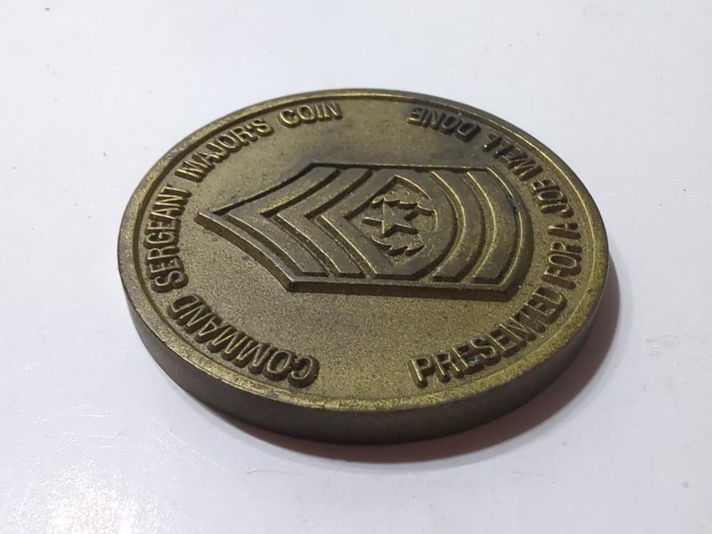 ✨VINTAGE✨ US Army 13th Corps Support Bn Command Challenge Coin Challenge Token