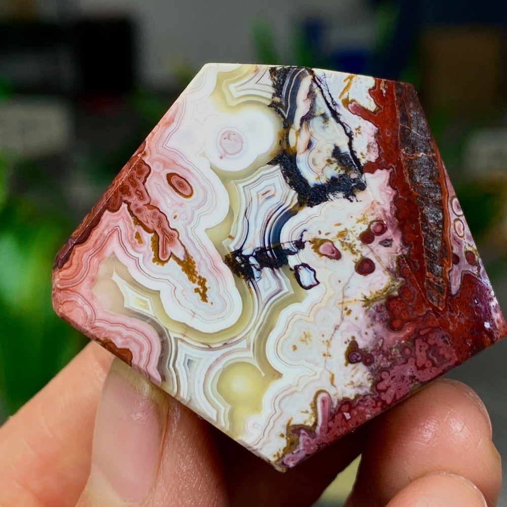 30G Natural crazy Agate Crystal flake-shaped Gemstone Healing