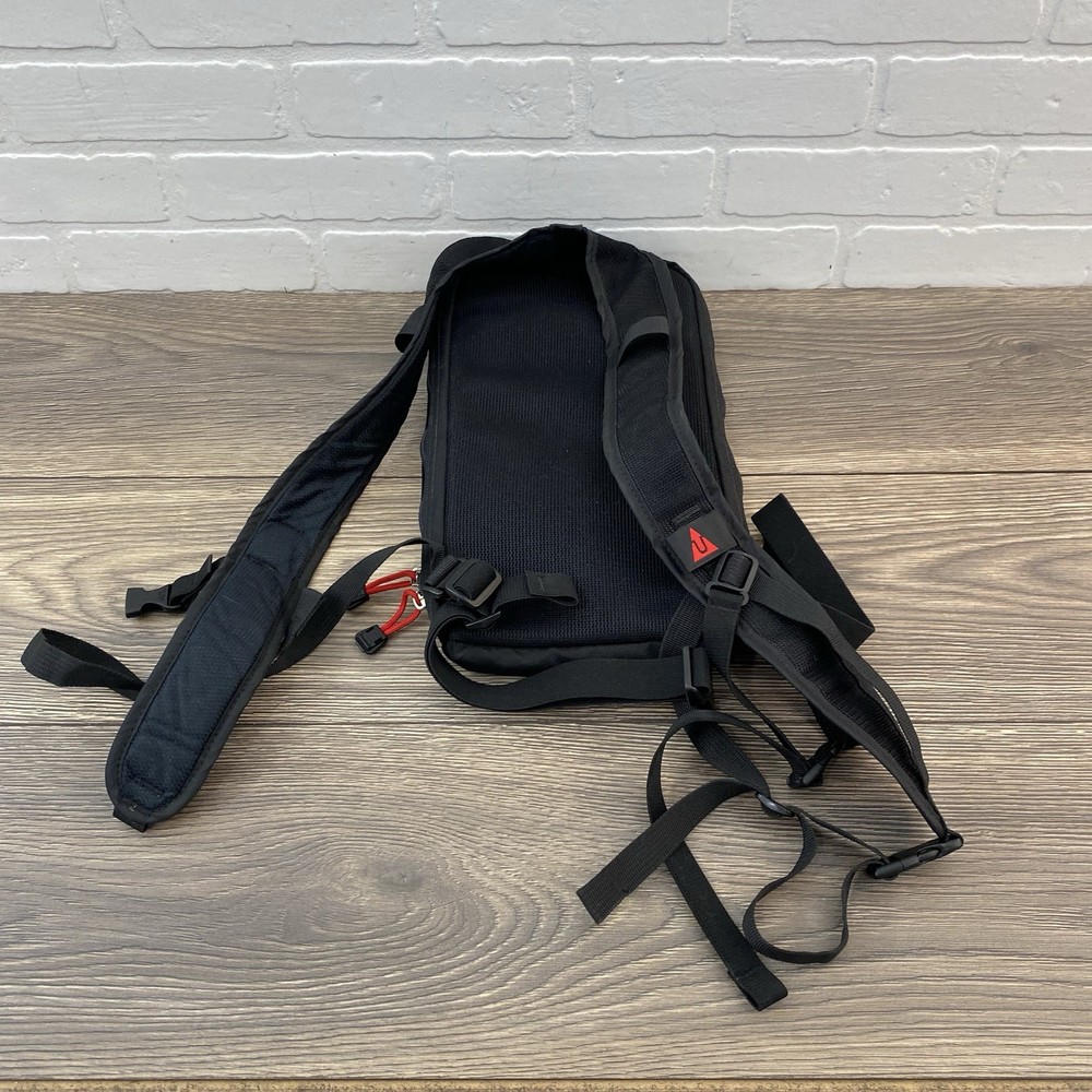 FST Fluid Support Technology Lightweight Hydration backpack in Black