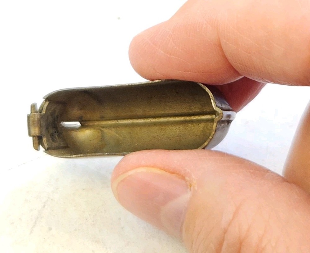 Antique Embossed TURTLE Vesta Case MATCH SAFE with Loaded Trigger Open Button