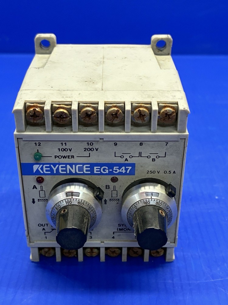 Keyence EG-547 SENSOR AMPLIFIER 100V - 200V