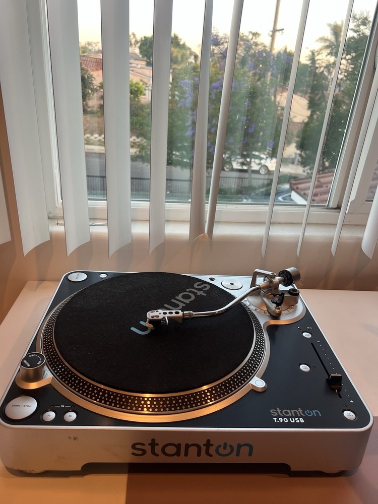 Stanton T.90 USB Turntable + New Stylus