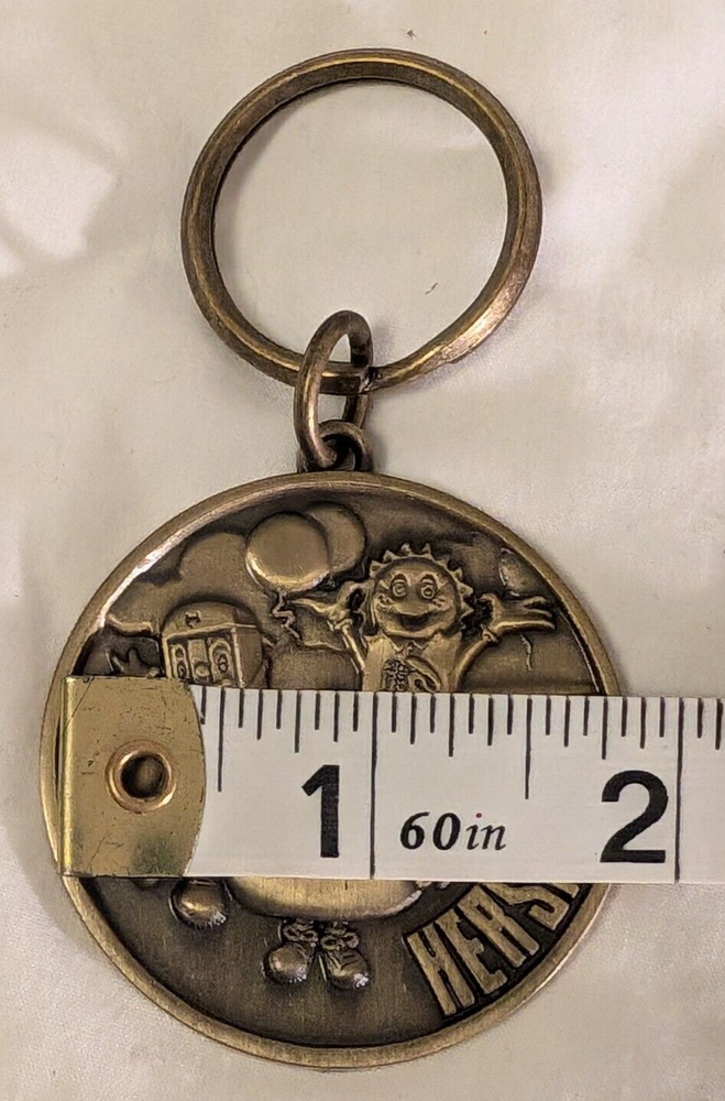 Hershey Park Chocolate Characters Metal Keychain 🍫